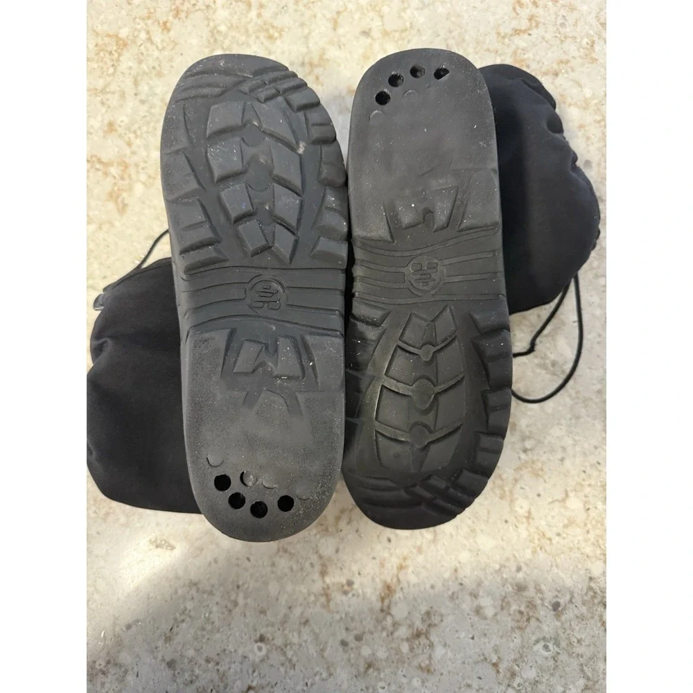 KAMIK MEN SNOW BOOTS , SIZE 7